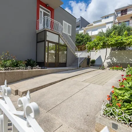 Rose Apartment Makarska