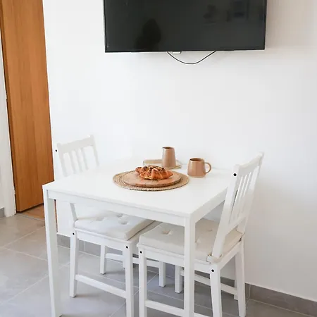 Apartment Rose Makarska